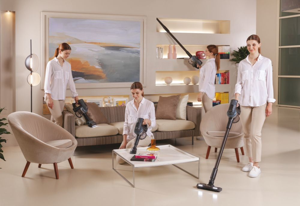 Hoover HF4, Aspirapolvere senza filo, Nero/Argento, 0,7L, Senza sacchetto