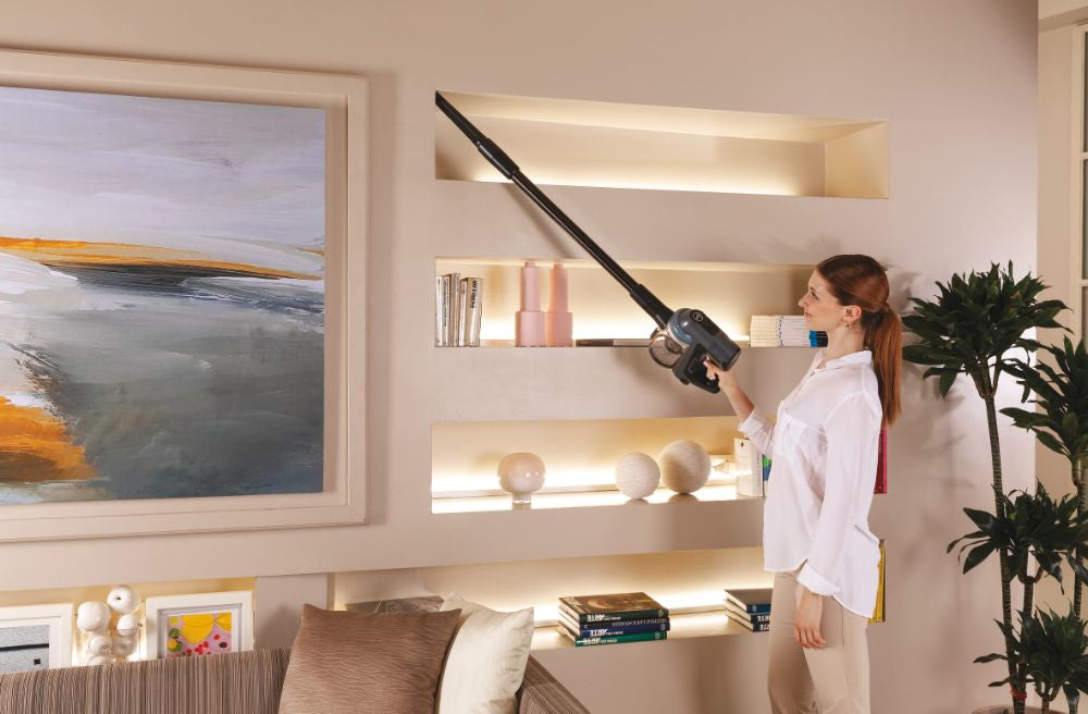 Hoover HF4, Aspirapolvere senza filo, Nero/Argento, 0,7L, Senza sacchetto