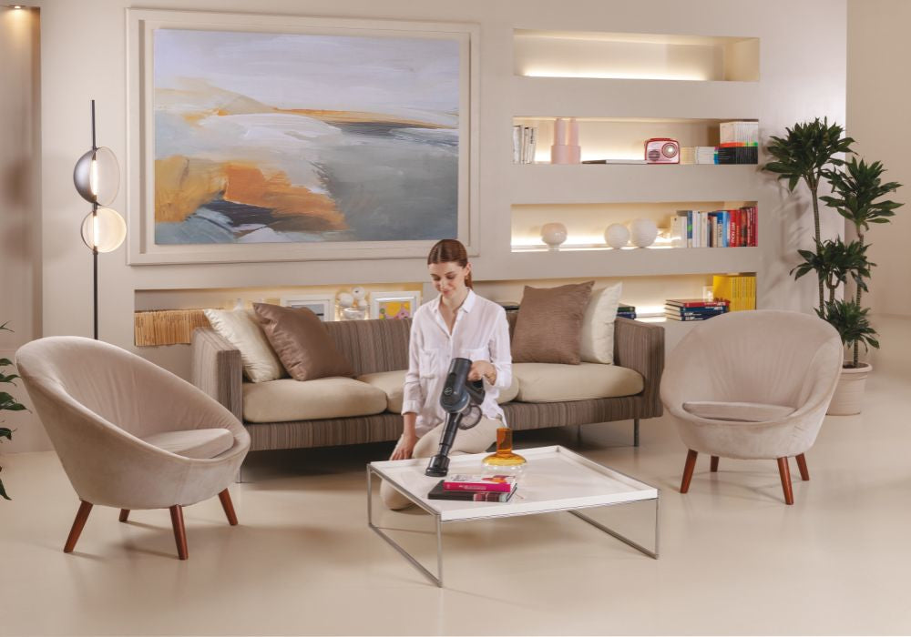 Hoover HF4, Aspirapolvere senza filo, Nero/Argento, 0,7L, Senza sacchetto