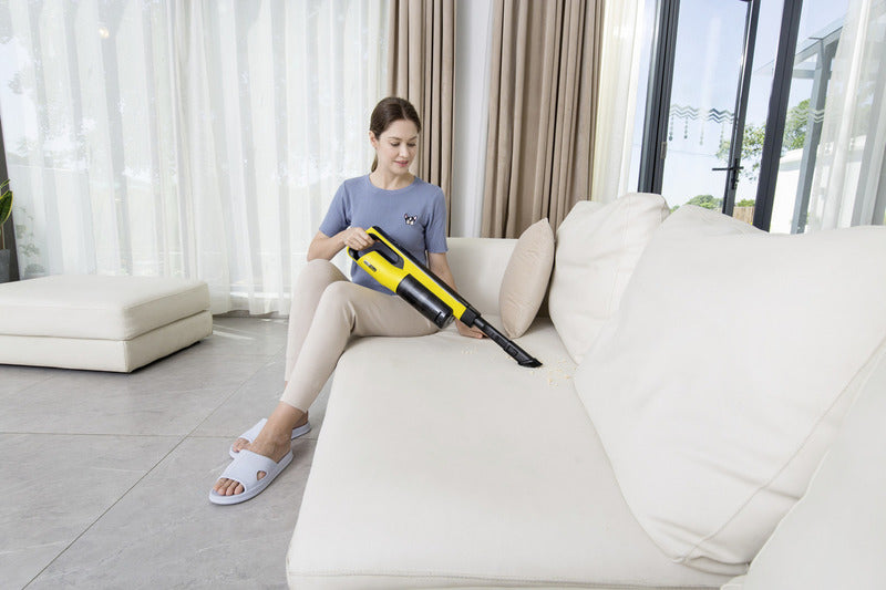 Kärcher VC 4s Cordless Plus Batteria Secco HEPA Senza sacchetto Nero, Giallo