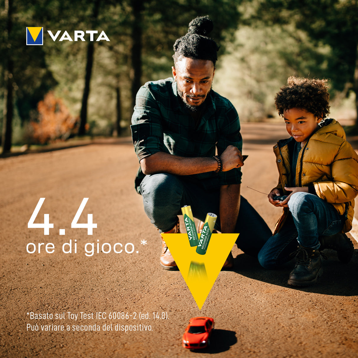 Varta Recharge Accu Power AAA 1000 mAh Blister da 4 (Batteria NiMH Accu Precaricata, Micro, ricaricabile, pronta all'uso)