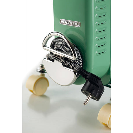 Ariete 838 Radiatore a olio Vintage Celeste - 9 elementi riscaldanti - 3 livelli di potenza - Maniglia e ruote per facile trasporto - max 2000 Watt